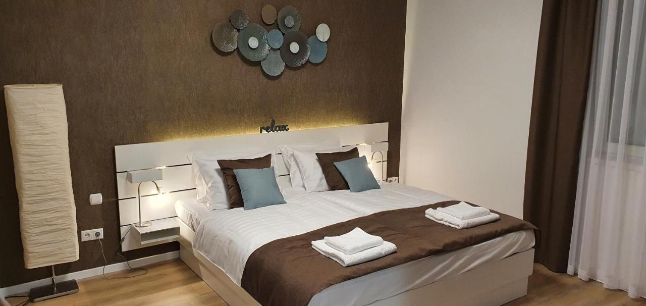 Апартаменты Sunset Wellness Apartman Залакарош Экстерьер фото